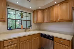 247 Los Prados Dr, Safety Harbor, FL 34695 - Photo 14