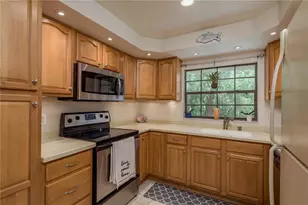 247 Los Prados Dr, Safety Harbor, FL 34695 - Photo 12