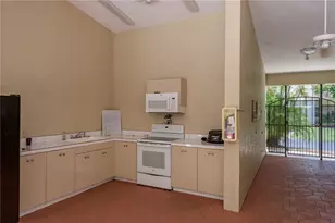 247 Los Prados Dr, Safety Harbor, FL 34695 - Photo 32