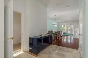 120 Brightwater Dr, Clearwater Beach, FL 33767 - Photo 14