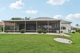 2306 Emerald Lake Dr, Sun City Center, FL 33573 - Photo 34