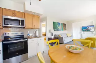 112 119th Ave, Treasure Island, FL 33706 - Photo 16