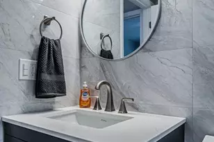 9715 Harrell Ave, Treasure Island, FL 33706 - Photo 20