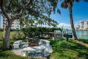 9715 Harrell Ave, Treasure Island, FL 33706 - Photo 24