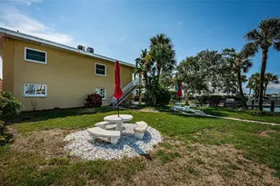 9715 Harrell Ave, Treasure Island, FL 33706 - Photo 26