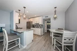 9715 Harrell Ave, Treasure Island, FL 33706 - Photo 14