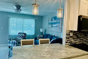 9715 Harrell Ave, Treasure Island, FL 33706 - Photo 8