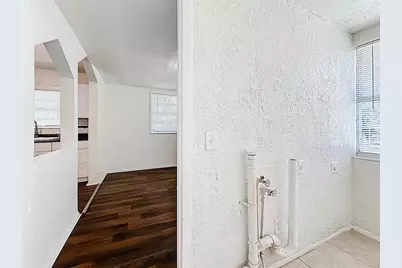 1011 Newton Avenue S, Saint Petersburg, FL 33705 - Photo 26