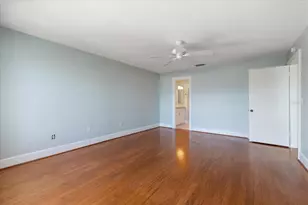 139 Bluff View Dr, Belleair Bluffs, FL 33770 - Photo 30