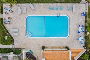 4114 Pinelake Ln, Tampa, FL 33618 - Photo 48