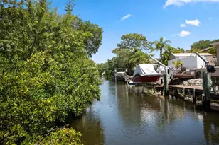 428 Klosterman Road W, Palm Harbor, FL 34683 - Photo 28