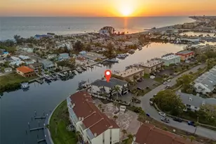 12400 Capri Cir N, Treasure Island, FL 33706 - Photo 2