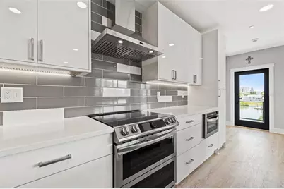 12400 Capri Circle N, Treasure Island, FL 33706 - Photo 66