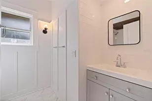 1225 22nd Ave S, Saint Petersburg, FL 33705 - Photo 20