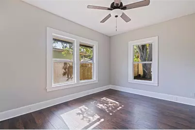 1225 22nd Avenue S, Saint Petersburg, FL 33705 - Photo 18