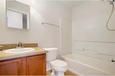 2453 Edgewater Falls Drive, Brandon, FL 33511 - Photo 22