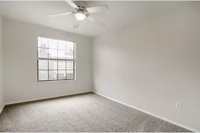 2453 Edgewater Falls Drive, Brandon, FL 33511 - Photo 14