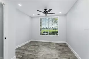 10520 White Lake Ct, Tampa, FL 33626 - Photo 14