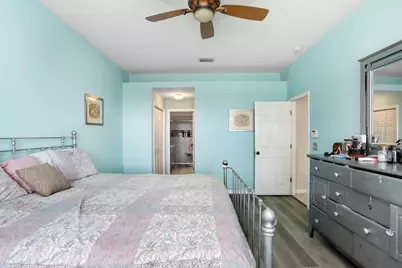 30247 Emmetts Court, Wesley Chapel, FL 33543 - Photo 10