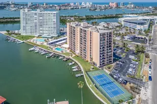 51 Island Way, Clearwater Beach, FL 33767 - Photo 1