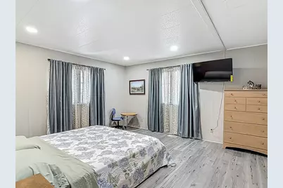 5806 Portsmouth Drive, Tampa, FL 33615 - Photo 22