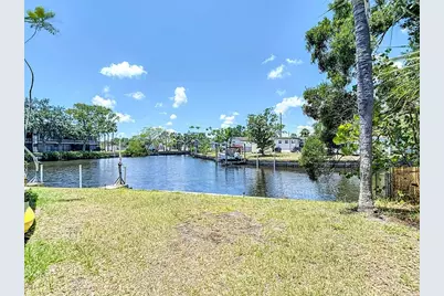 5806 Portsmouth Drive, Tampa, FL 33615 - Photo 36