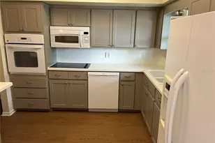 2410 Franciscan Dr, Clearwater, FL 33763 - Photo 6