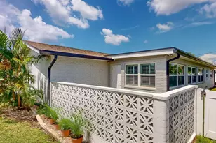 140 88th Ave NE, Saint Petersburg, FL 33702 - Photo 66