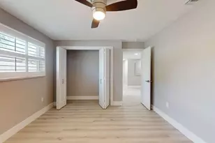 140 88th Ave NE, Saint Petersburg, FL 33702 - Photo 46