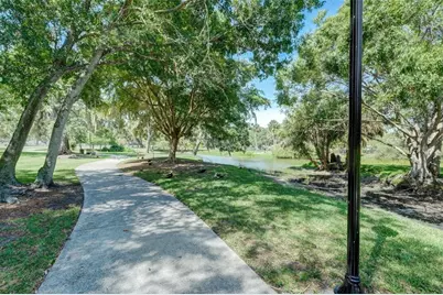 2050-2026 10th, Sarasota, FL 34237 - Photo 14
