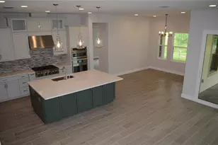 35311 Big Hawk Dr, Zephyrhills, FL 33541 - Photo 30