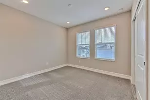 5351 Bridge St, Tampa, FL 33611 - Photo 36