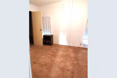 6443 Midland Street, Zephyrhills, FL 33542 - Photo 10