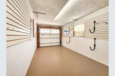 3304 Alamar Street, Lutz, FL 33558 - Photo 40