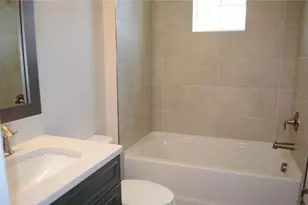 35436 Big Hawk Dr, Zephyrhills, FL 33541 - Photo 8