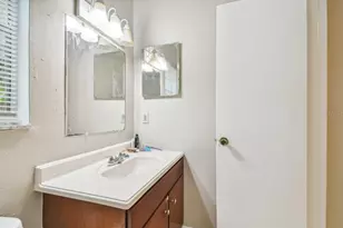 7920 N Marks St, Tampa, FL 33604 - Photo 22