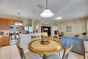 4735 Red Pine Way, Wesley Chapel, FL 33545 - Photo 28
