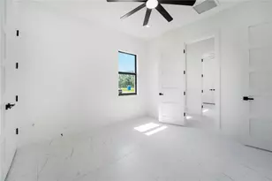 14080 Sydney Rd, Dover, FL 33527 - Photo 32