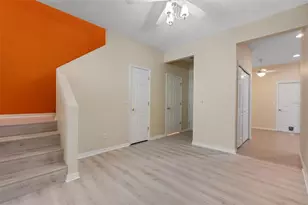 1050 Starkey Rd, Largo, FL 33771 - Photo 4