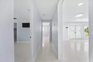 501 De Narvaez Dr, Longboat Key, FL 34228 - Photo 18