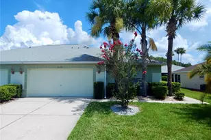 29413 Caddyshack Ln, San Antonio, FL 33576 - Photo 2