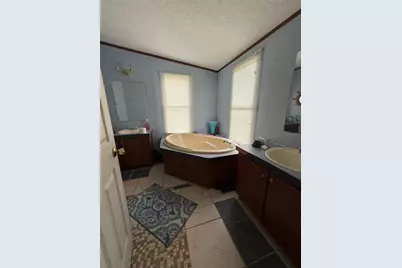 4330 Leisure Lakes Drive, Chipley, FL 32428 - Photo 12