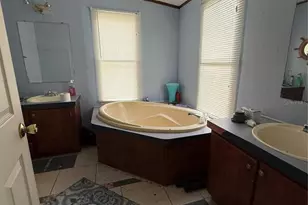 4330 Leisure Lakes Dr, Chipley, FL 32428 - Photo 12