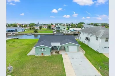 7401 Islander Lane, Hudson, FL 34667 - Photo 2