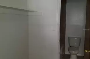 1306 E 137th Ave, Tampa, FL 33613 - Photo 10