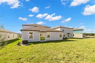 8918 Parsons Hill Blvd, Wesley Chapel, FL 33545 - Photo 28