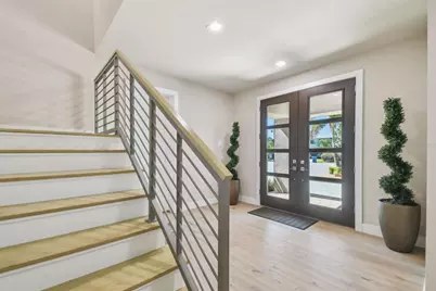 105 9th Street E, Tierra Verde, FL 33715 - Photo 10