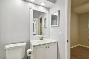 3308 W Wyoming Cir, Tampa, FL 33611 - Photo 40