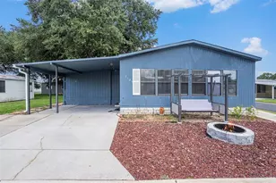 3125 Beaver Creek Dr, Wesley Chapel, FL 33543 - Photo 2