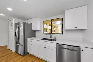 3062 Eastland Blvd, Clearwater, FL 33761 - Photo 6